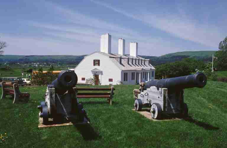 Fort Anne cannon